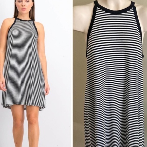 Old Navy Dresses & Skirts - Old Navy Blue & White Striped Halter Swing Dress Size Small